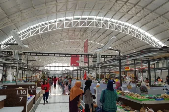 kuliner pasar modern BSD Serpong