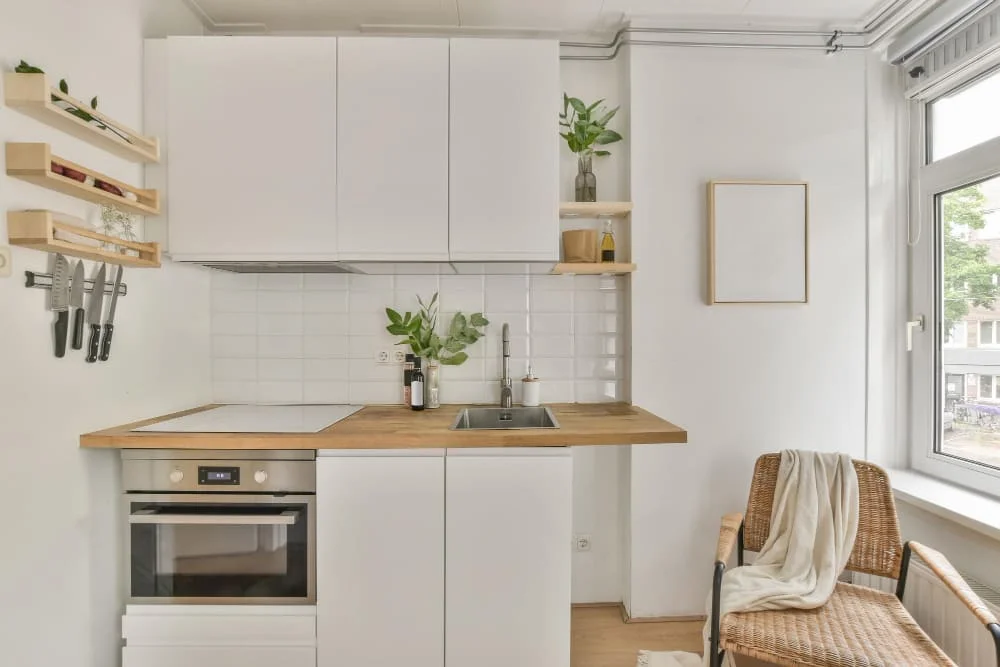 6 Bahan Kitchen Set yang Bagus dan Tahan Lama